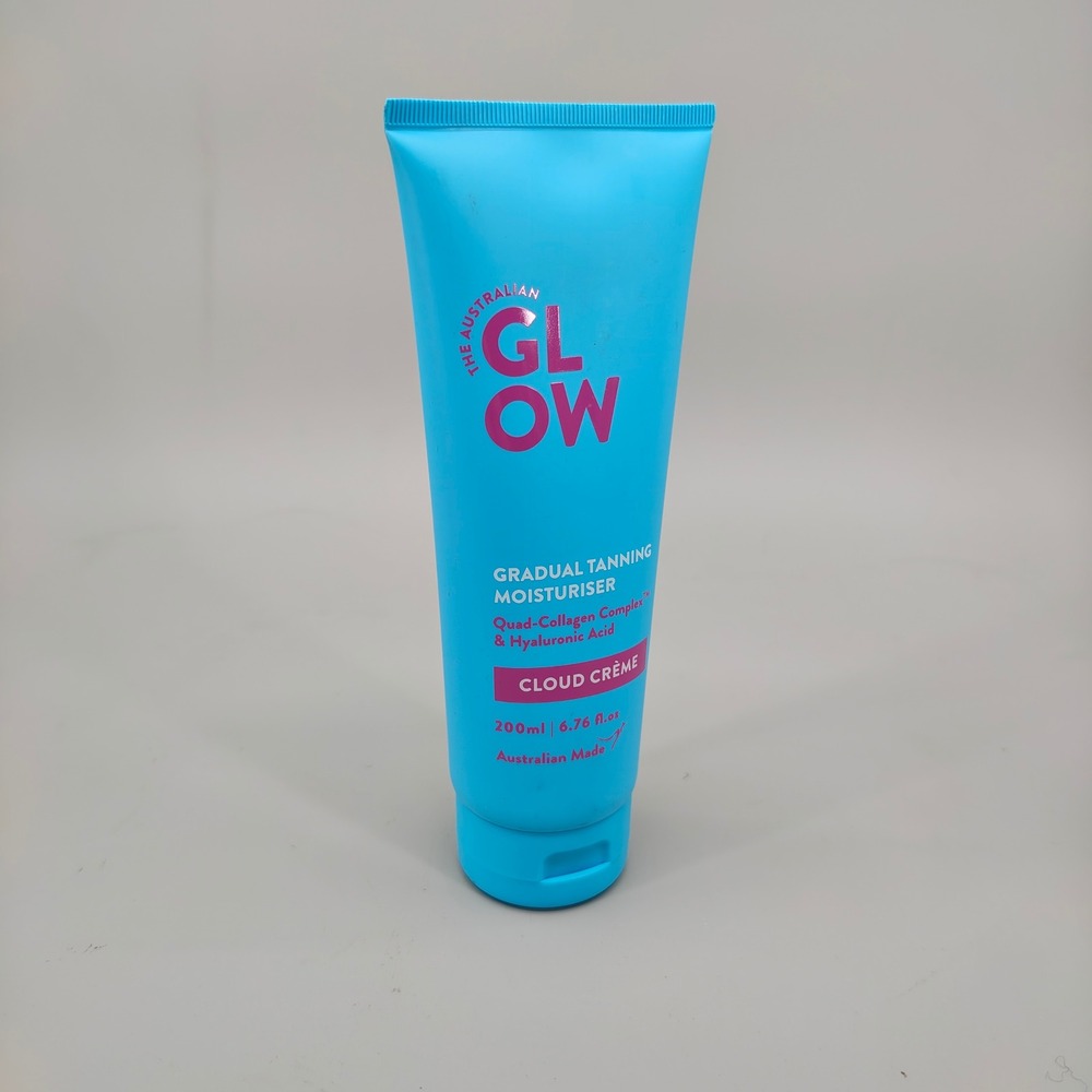 The Australian Glow Gradual Tanning Moisturiser Cloud Creme 200m Hyaluronic Acid - Picture 2 of 7